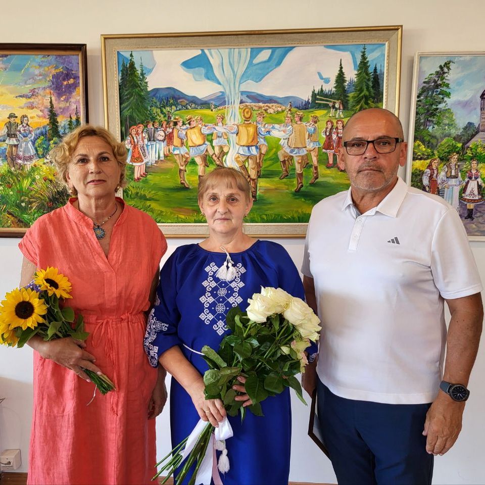 12573Ювілейну персональну виставку робіт Любові Матіко представили в Ужгороді