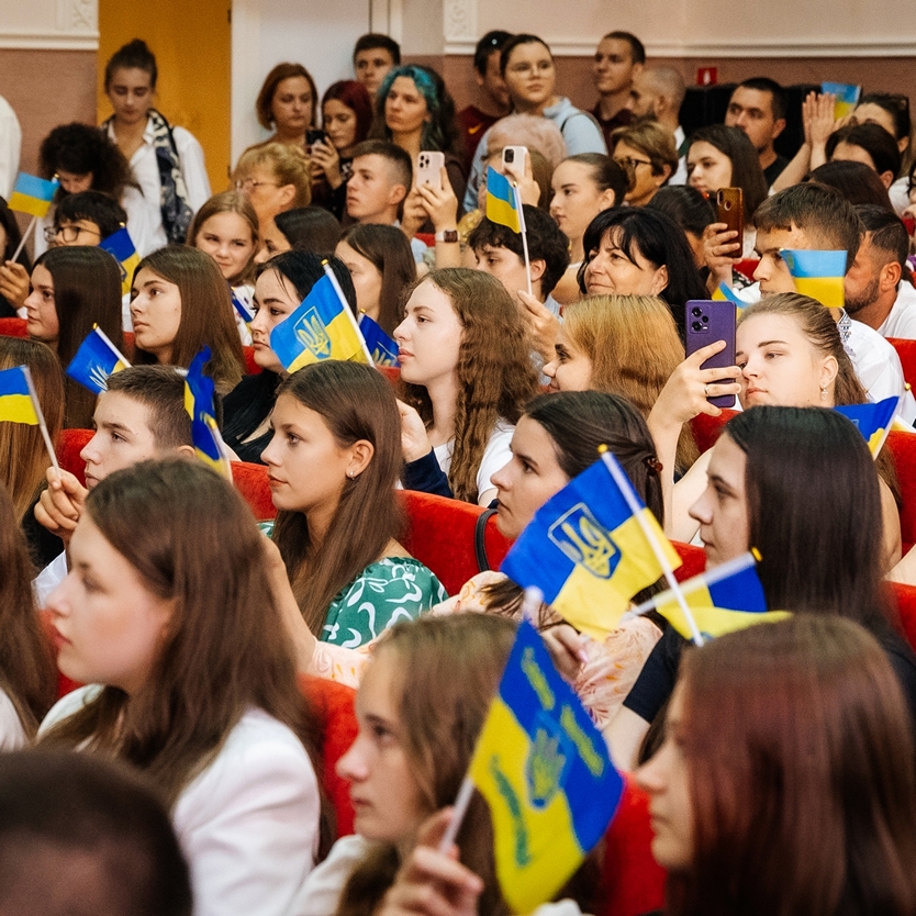 13662У закладах мистецької освіти краю пролунав святковий перший дзвоник