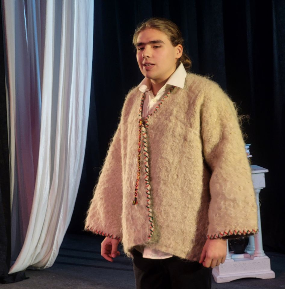 17044В АКіМ відбувся конкурс художнього слова за творчістю закарпатських письменників-шевченківців