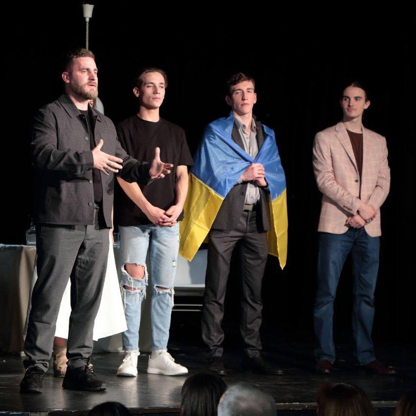 17451Закарпатський облмуздрамтеатр відвідав із гастролями столицю Угорщини