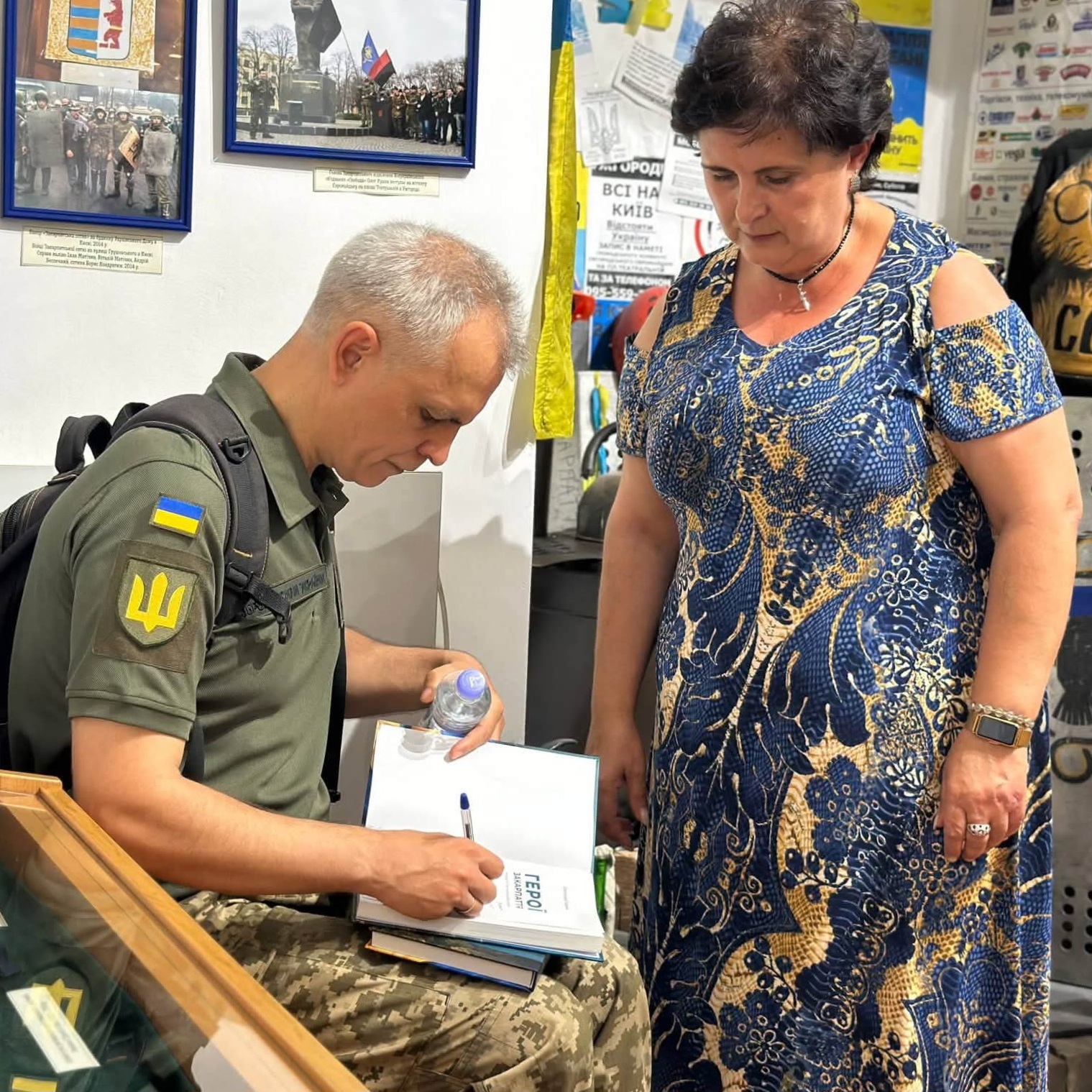 25300В Ужгородському замку відбулася презентація книги Олександра Гавроша «Герої Закарпаття»