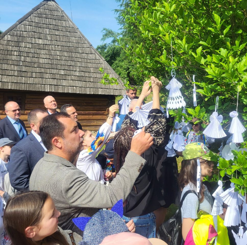 24326В Ужгороді вшанували пам’ять дітей, загиблих унаслідок збройної агресії росії проти України