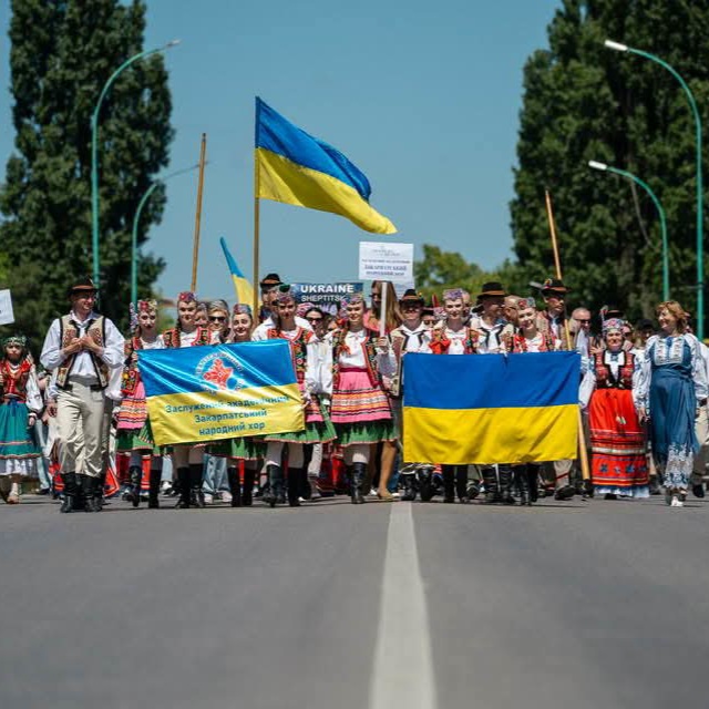 25714Заслужений академічний Закарпатський народний хор отримав статус національного