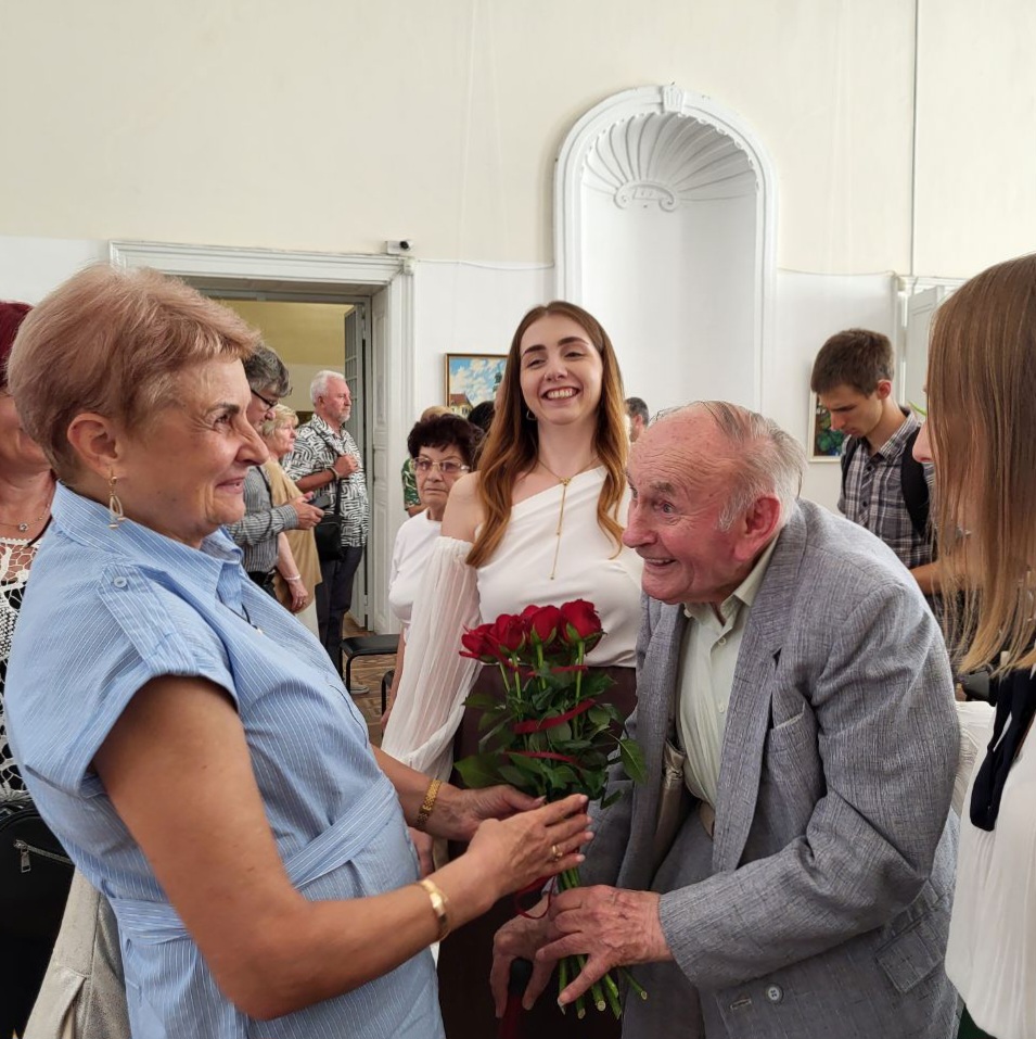 26235Художник Антоній Турок презентував свою творчість в Ужгороді виставкою «Закоханий в красу»